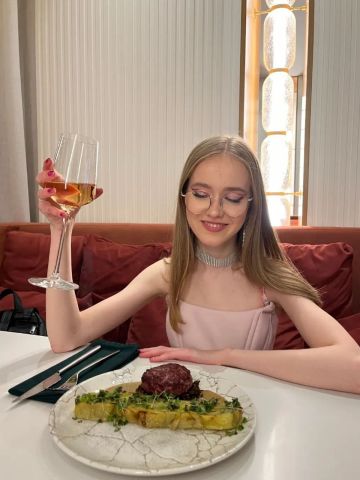 Анкета проститутки Арина, 20 лет